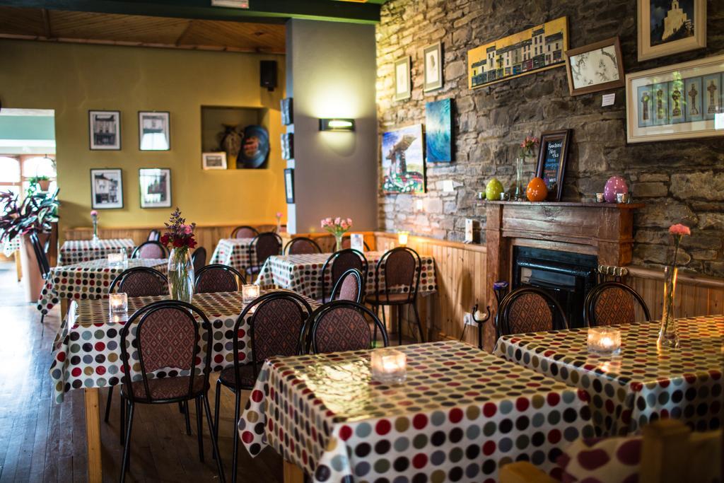 Byrnes Wine Dine Stay Ennistimon Dış mekan fotoğraf